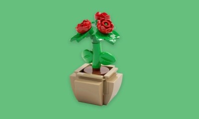 Free LEGO Mother's Day Flower